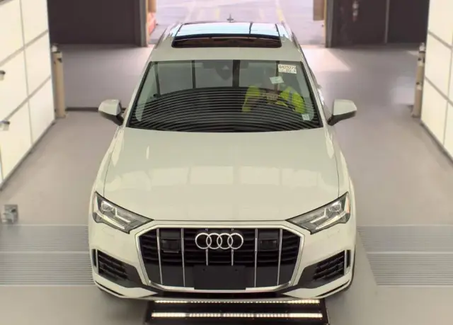 AUDI Q7 PREMIUM 2023