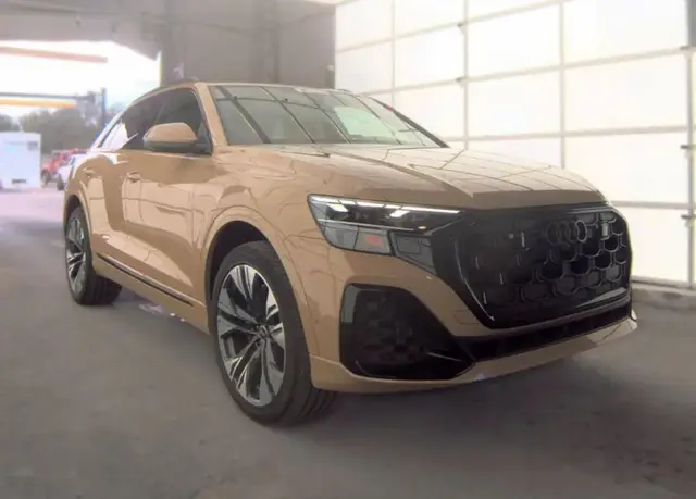AUDI Q8 PREMIUM PLUS 2024
