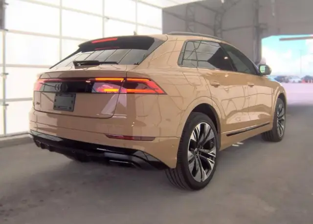 AUDI Q8 PREMIUM PLUS 2024