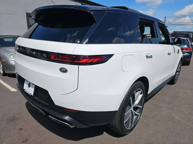 LAND ROVER RANGE ROVER SPORT SE 2023