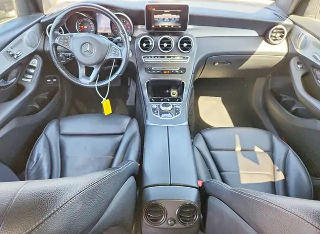 MERCEDES-BENZ GLC 350E 2019