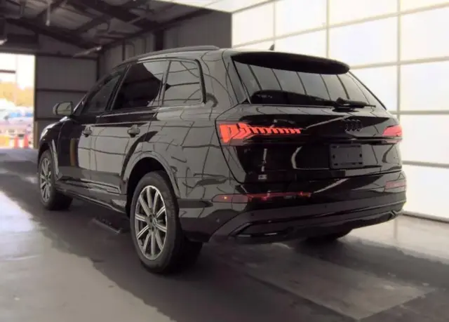 AUDI Q7 PREMIUM PLUS 2023