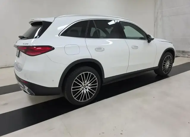 MERCEDES-BENZ GLC 300 4MATIC 2023