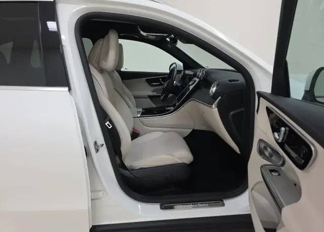 MERCEDES-BENZ GLC 300 4MATIC 2023