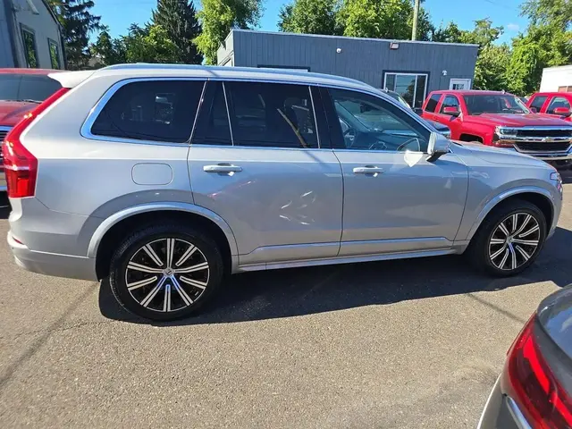 VOLVO XC90 B5 CORE 7-PASSENGER 2023