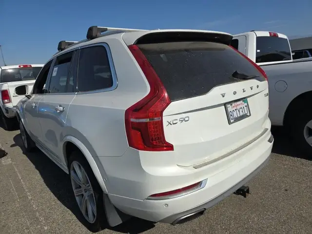 VOLVO XC90 T6 INSCRIPTION 7-PASSENGER 2017