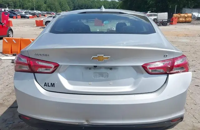 CHEVROLET MALIBU FWD LT 2022