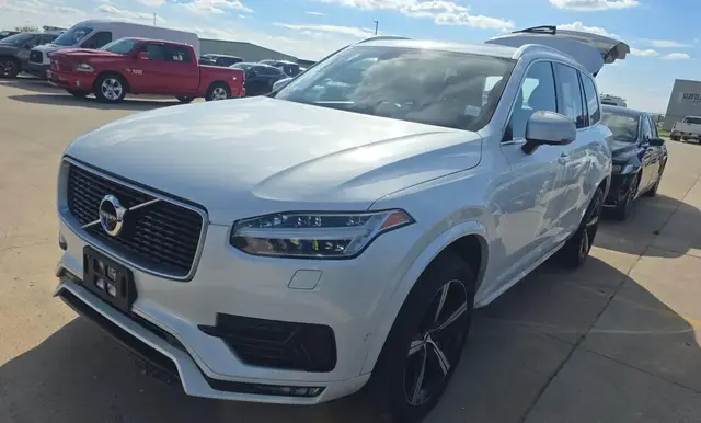 VOLVO XC90 T5 R-DESIGN 5-PASSENGER 2018