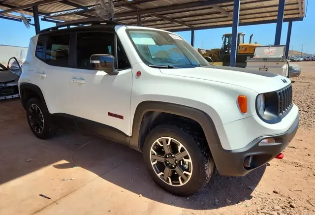 JEEP RENEGADE TRAILHAWK 2023