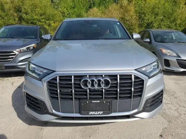 AUDI Q7 KOMFORT 2022