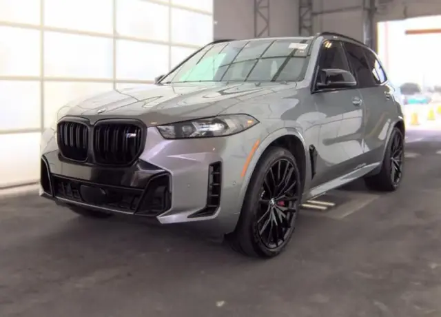 BMW X5 SPORTS ACTIVITY VEHICLE 2024