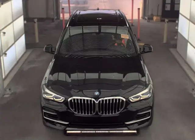 BMW X5 SPORTS ACTIVITY VEHICLE 2023