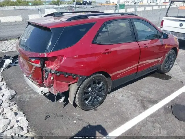 CHEVROLET EQUINOX FWD RS 2022