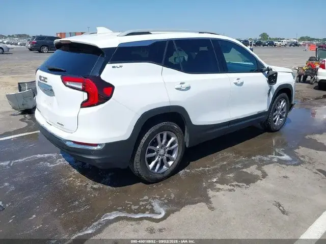 GMC TERRAIN SLT 2023