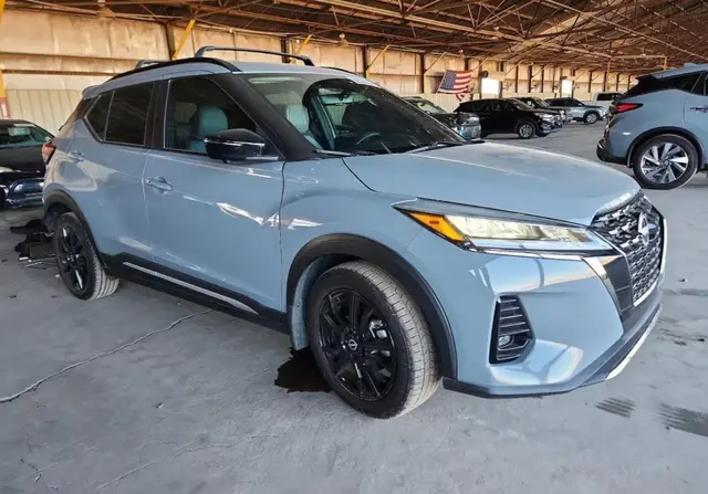 NISSAN KICKS SR 2024