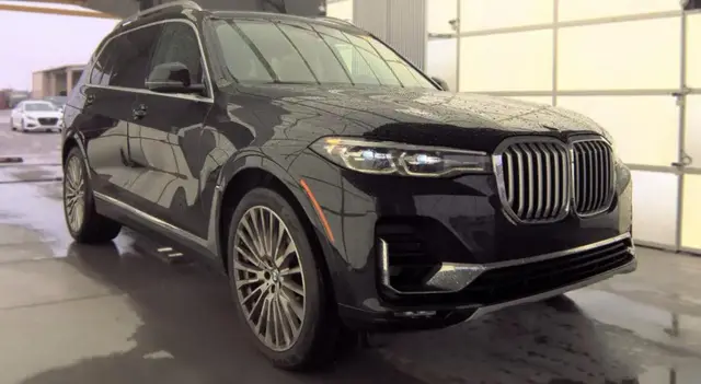 BMW X7 PREMIUM PACKAGE (ПРОЕКЦИЯ HUD ЖЕСТОВОЕ УПРАВЛЕНИЕ МЯГКОЕ ЗАКРЫВАНИЕ ДВЕРЕЙ ЭЛЕКТРИЧЕСКИЕ ШТОРКИ НА З 2022