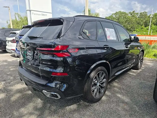 BMW X5 SPORTS ACTIVITY VEHICLE 2024