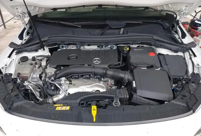 MERCEDES-BENZ GLA 250 4MATIC 2023