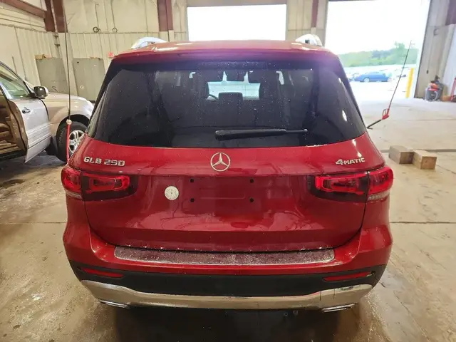 MERCEDES-BENZ GLB 250 4MATIC 2022