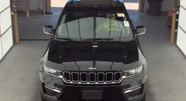 JEEP GRAND CHEROKEE 4XE ANNIVERSARY 2023