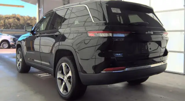 JEEP GRAND CHEROKEE 4XE ANNIVERSARY 2023