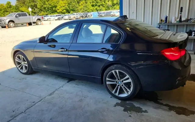 BMW 328 I SULEV 2016
