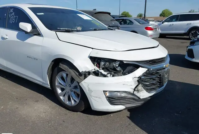 CHEVROLET MALIBU FWD LT 2022