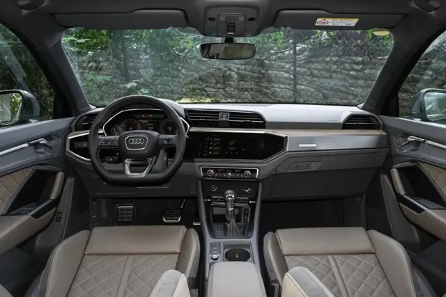 AUDI Q3 2026