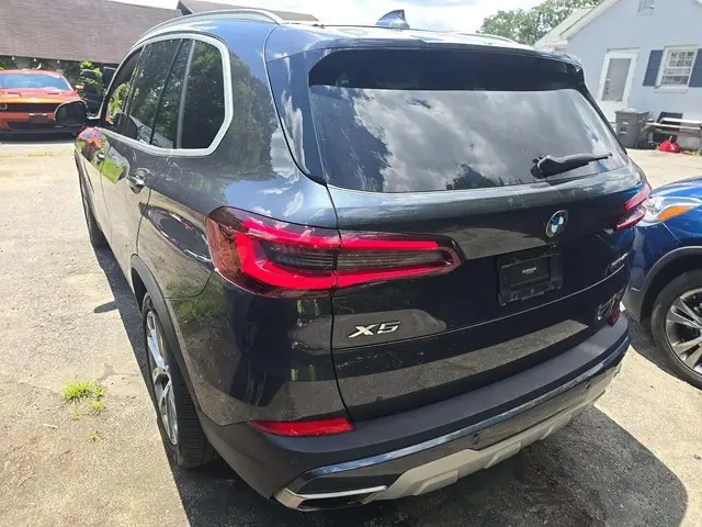 BMW X5 SDRIVE40I 2022