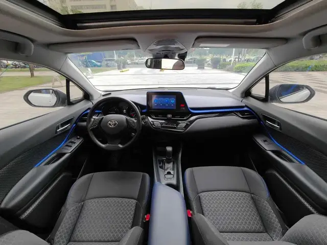 TOYOTA C-HR ELITE 2022