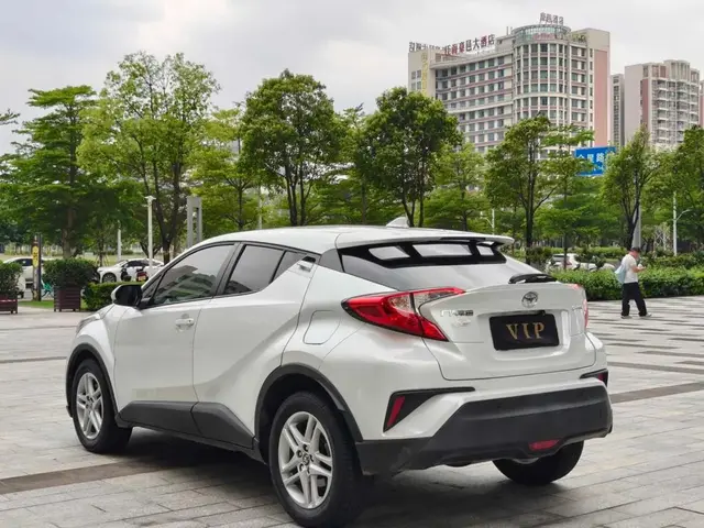 TOYOTA C-HR ELITE 2022