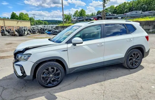 VOLKSWAGEN TAOS SE IQ DRIVE 2022