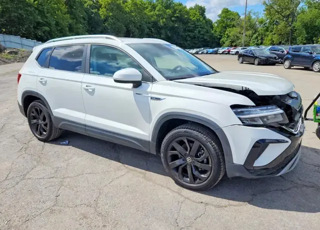 VOLKSWAGEN TAOS SE IQ DRIVE 2022