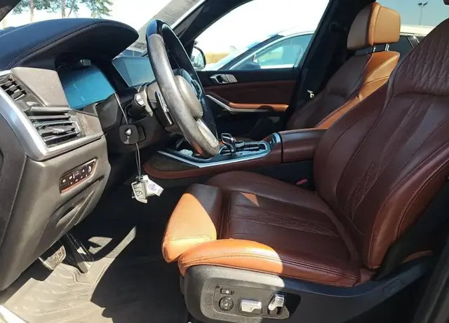 BMW X7 SPORTS ACTIVITY VEHICLE 2022
