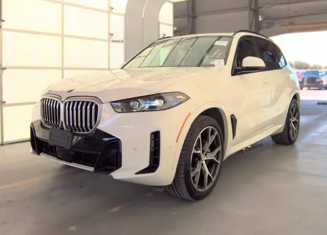 BMW X5 SPORTS ACTIVITY VEHICLE 2024