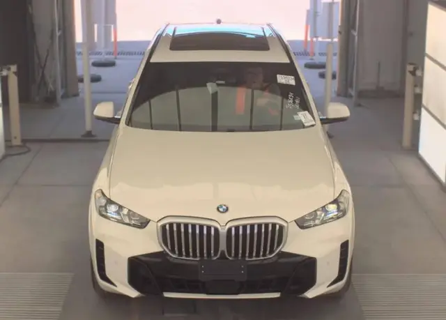 BMW X5 SPORTS ACTIVITY VEHICLE 2024