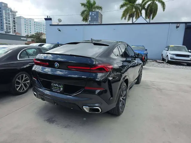 BMW X6 SPORTS ACTIVITY COUPE 2023