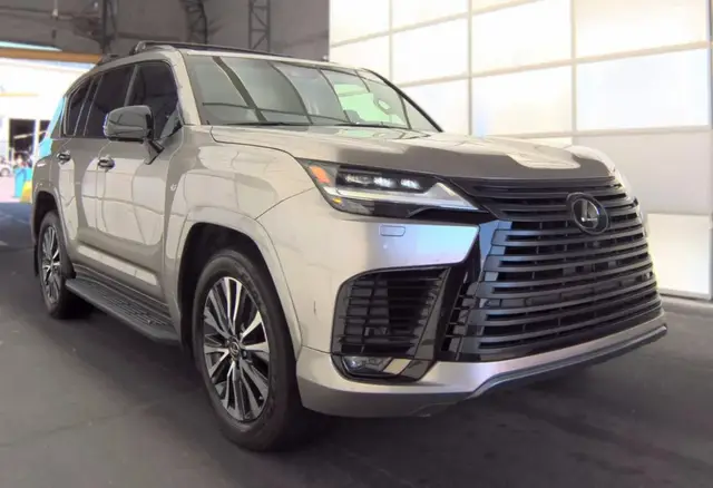 LEXUS LX PREMIUM 2023