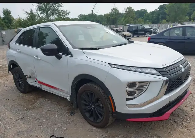 MITSUBISHI ECLIPSE CROSS 2024