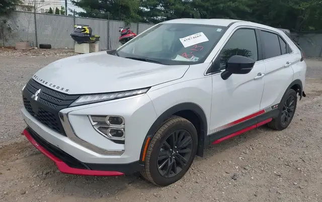 MITSUBISHI ECLIPSE CROSS 2024