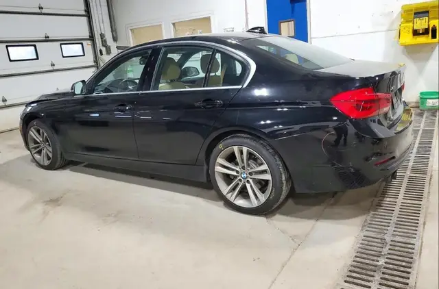 BMW 330 XI 2016