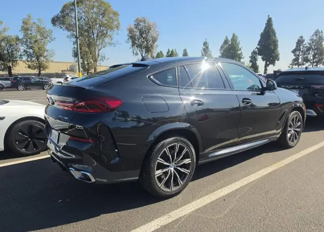 BMW X6 SPORTS ACTIVITY COUPE 2023