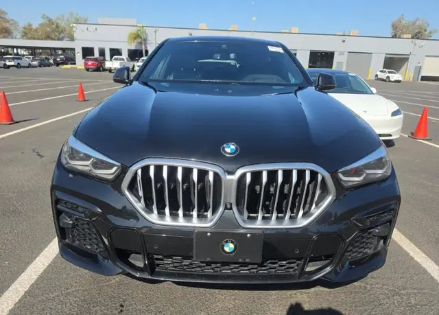 BMW X6 SPORTS ACTIVITY COUPE 2023