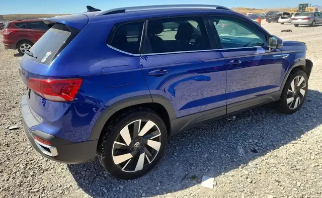 VOLKSWAGEN TAOS 4MOTION TAOS SEL 4MOTION 2024
