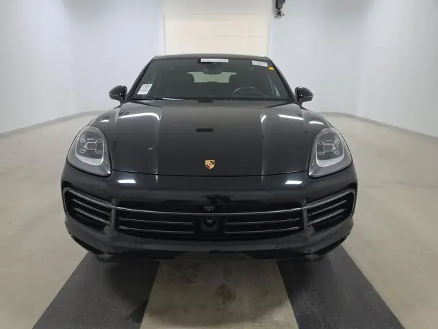 PORSCHE CAYENNE COUPE PLATINUM EDITION 2023