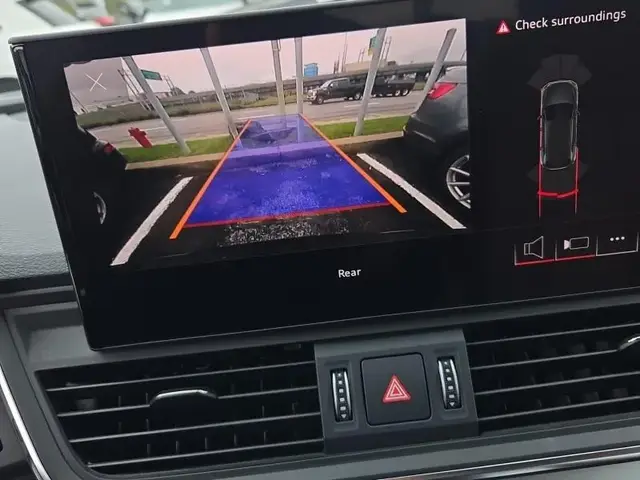 AUDI Q5 KOMFORT 2023