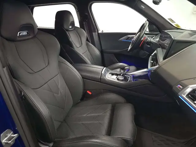 BMW XM КОЖА MERINO С АНАТОМИЧЕСКИМИ СИДЕНЬЯМИ 2023