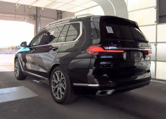 BMW X7 SPORTS ACTIVITY VEHICLE 2022