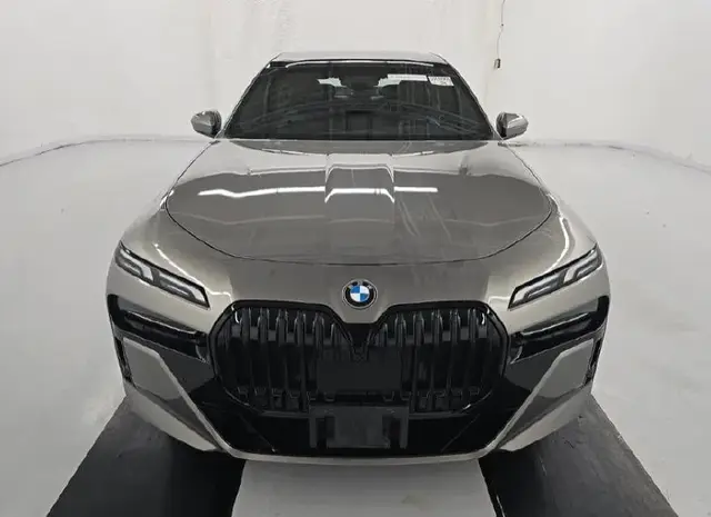 BMW 740I M SPORT PRO 2023