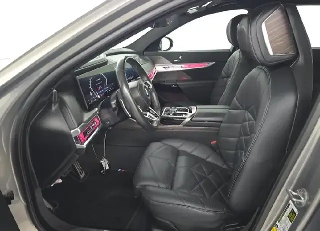 BMW 740I M SPORT PRO 2023